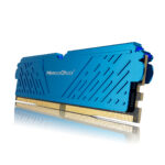 M200 DDR4 Desktop Memory with Heatsink Product Display 2