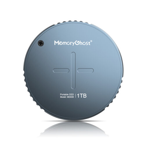 MD008 Magnetic Portable SSD Product Display 1